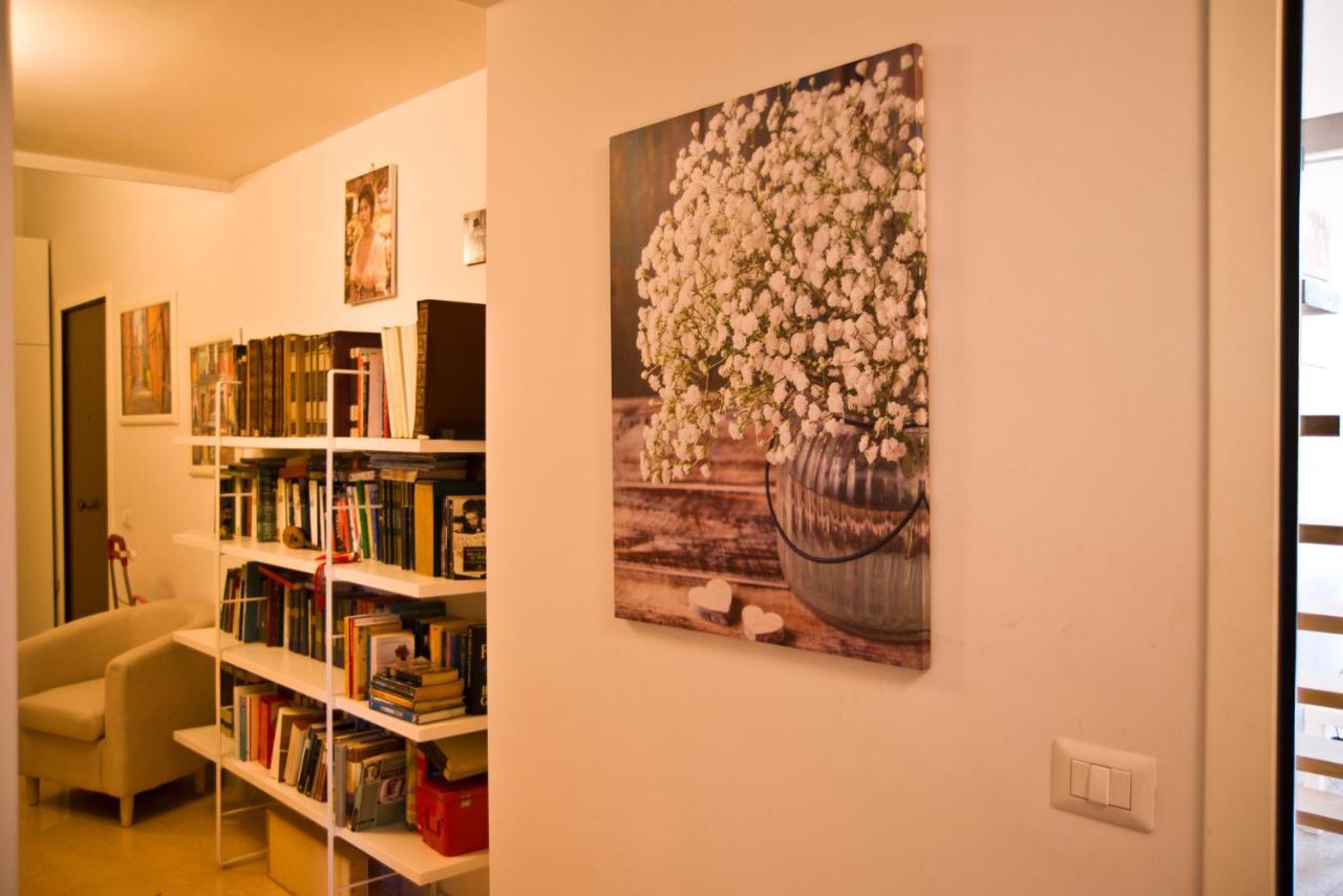 Suite Materdei - Art Of Living Naples Luaran gambar