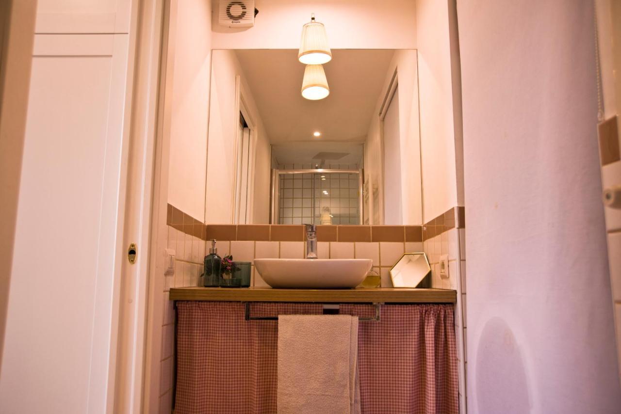 Suite Materdei - Art Of Living Naples Luaran gambar