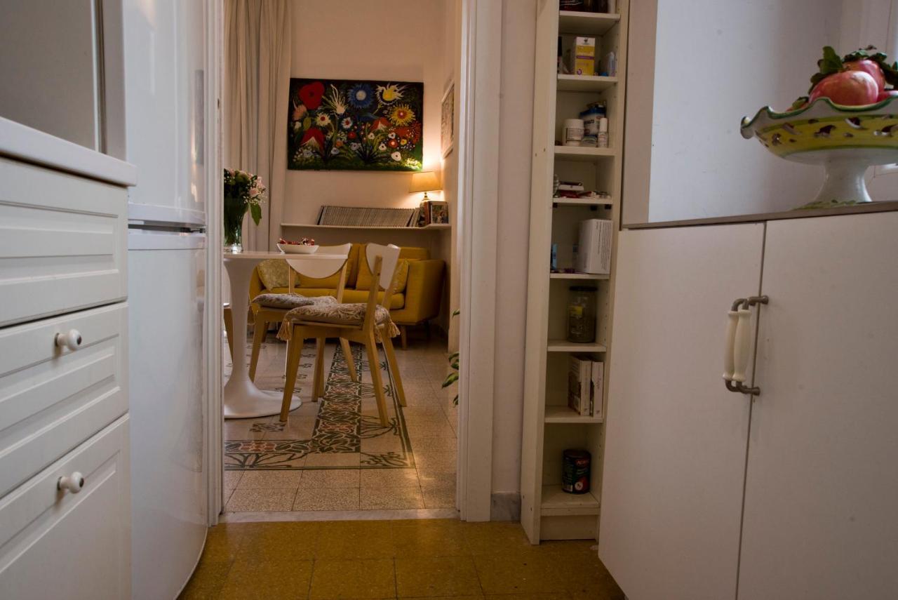 Suite Materdei - Art Of Living Naples Luaran gambar